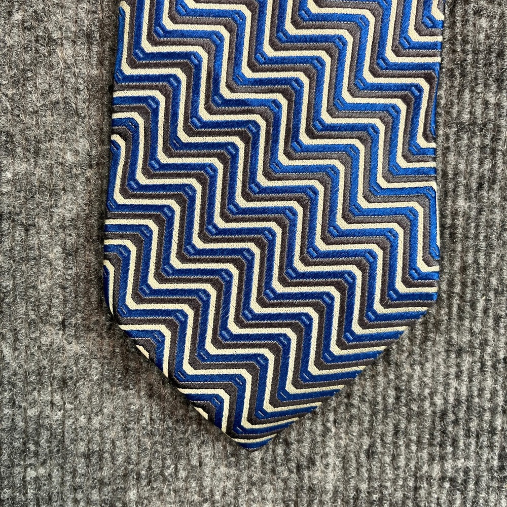 Fabio Fazio Mens Silk Tie Blue Grey Chevron Zigzag Geometric Made in Italy